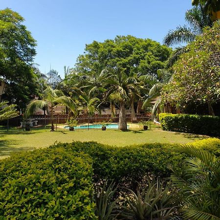 Carsdale Country Lodge Empangeni Bagian luar foto