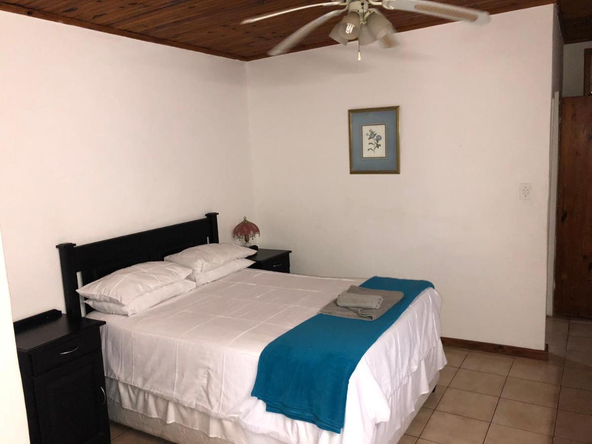Carsdale Country Lodge Empangeni Bagian luar foto